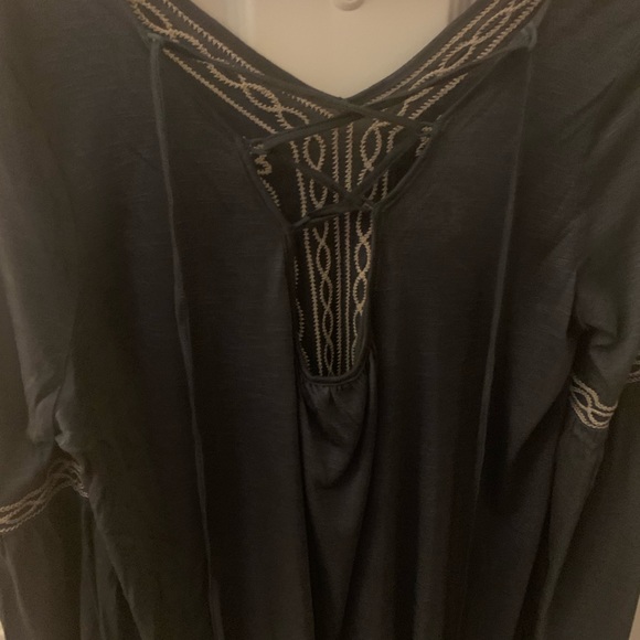 Ladies blue boho style top - Picture 3 of 5